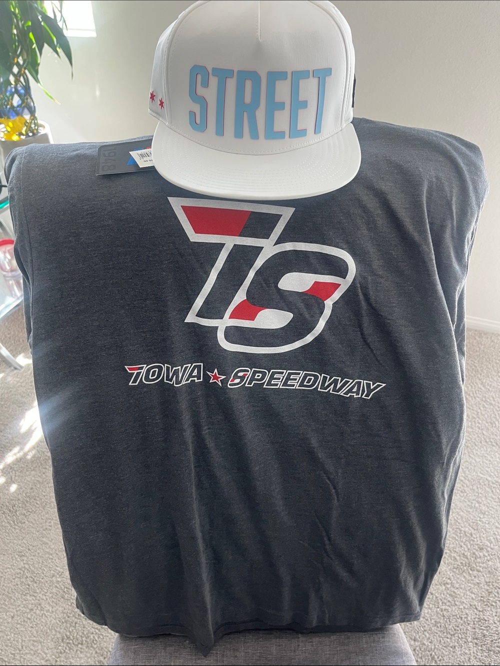Nascar Towa Speedway Graphic Tee - Men size L and SnapBack Cap
